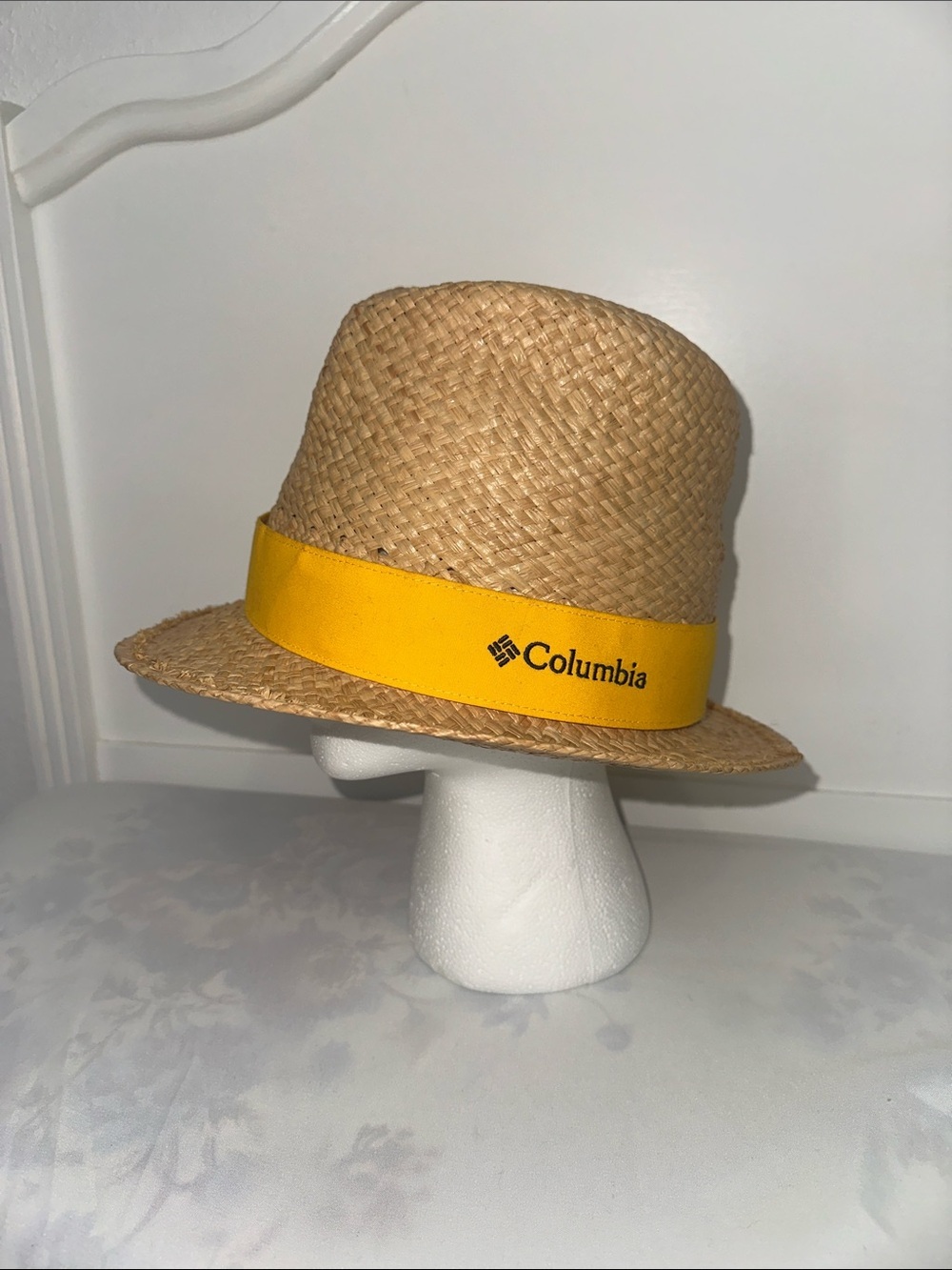 Columbia Natural Straw Hat Fedora with Yellow Band